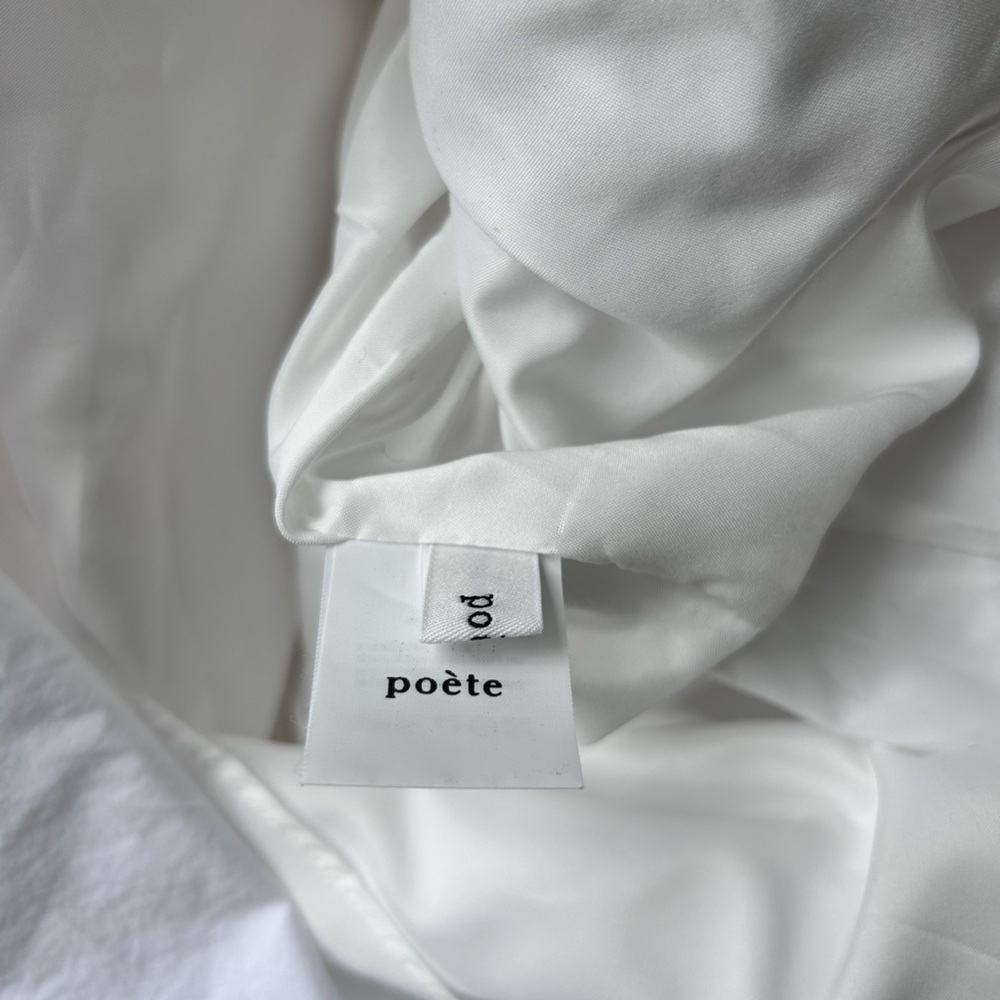 Poete white sleeveless midi dress with gathering on the side - Picture 2 of 10